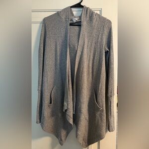 Splendid grey cardigan